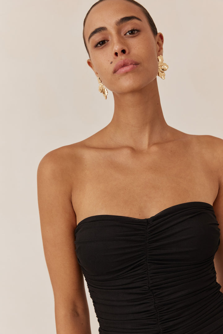 שמלת מיני סטרפלס ויקטוריה | שחור