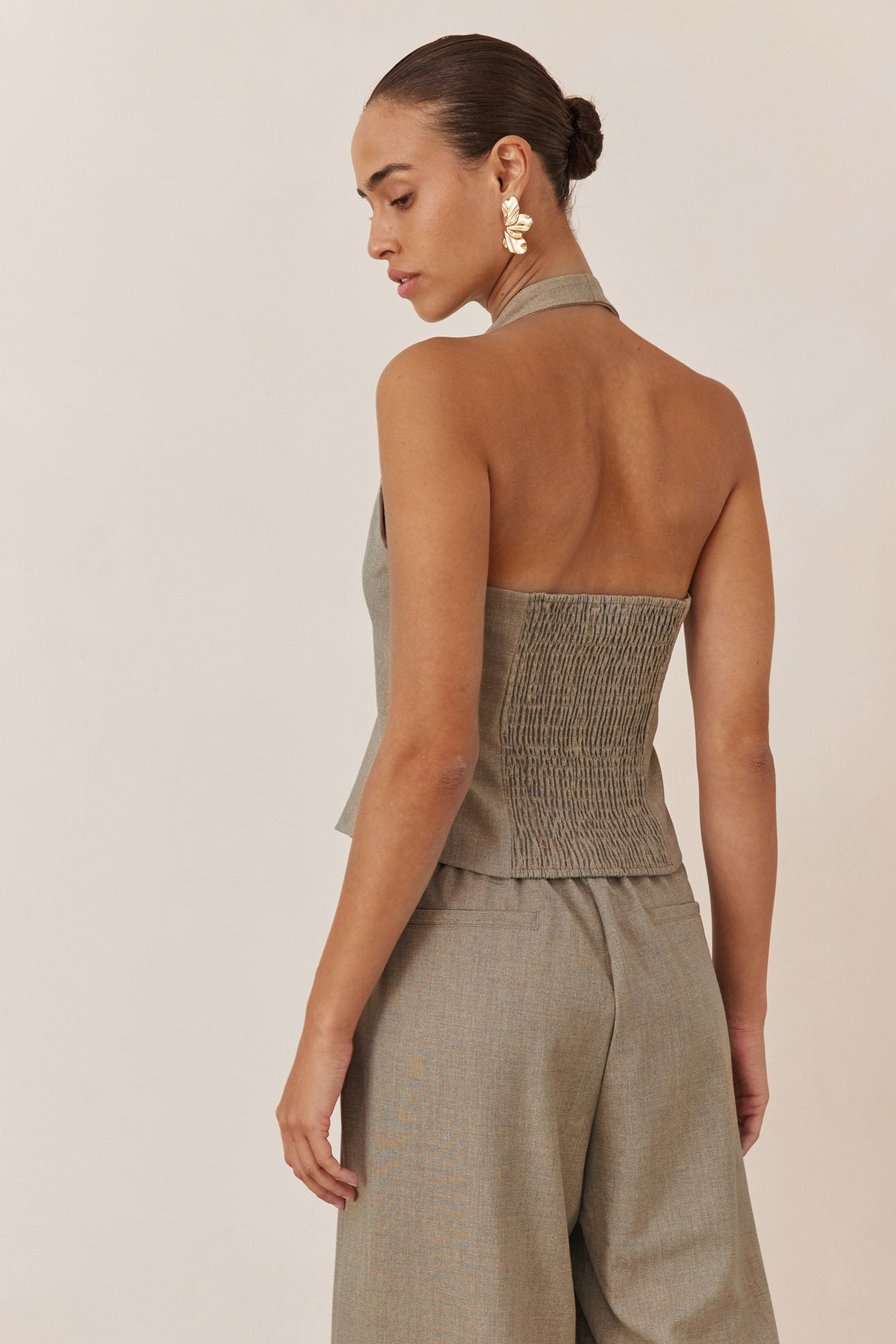 ווסט מחויט מארק צווארון קולר | מוקה