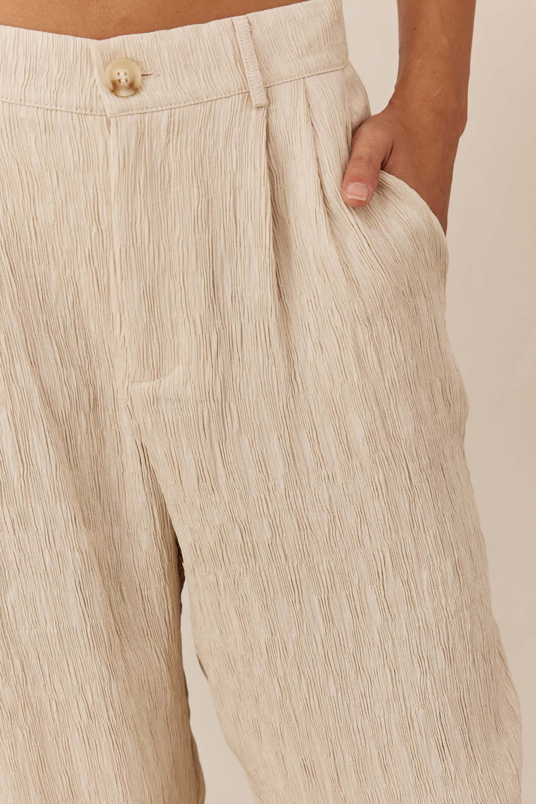 מכנסי קלרה עם טקסטורה | בז'