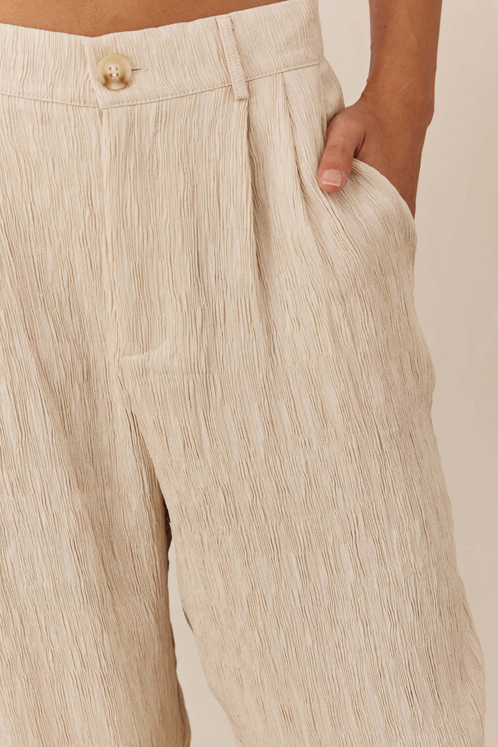 מכנסי קלרה עם טקסטורה | בז'