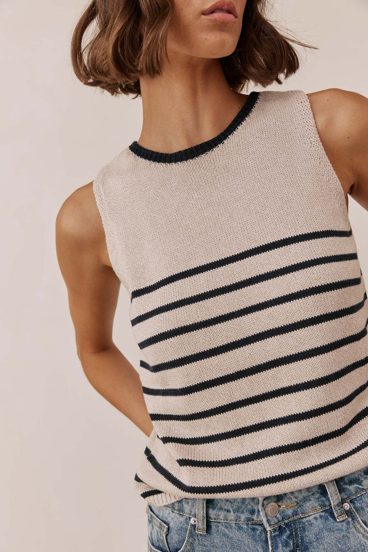 גופיית סריג נטליה סטרייפס | בז'/כחול