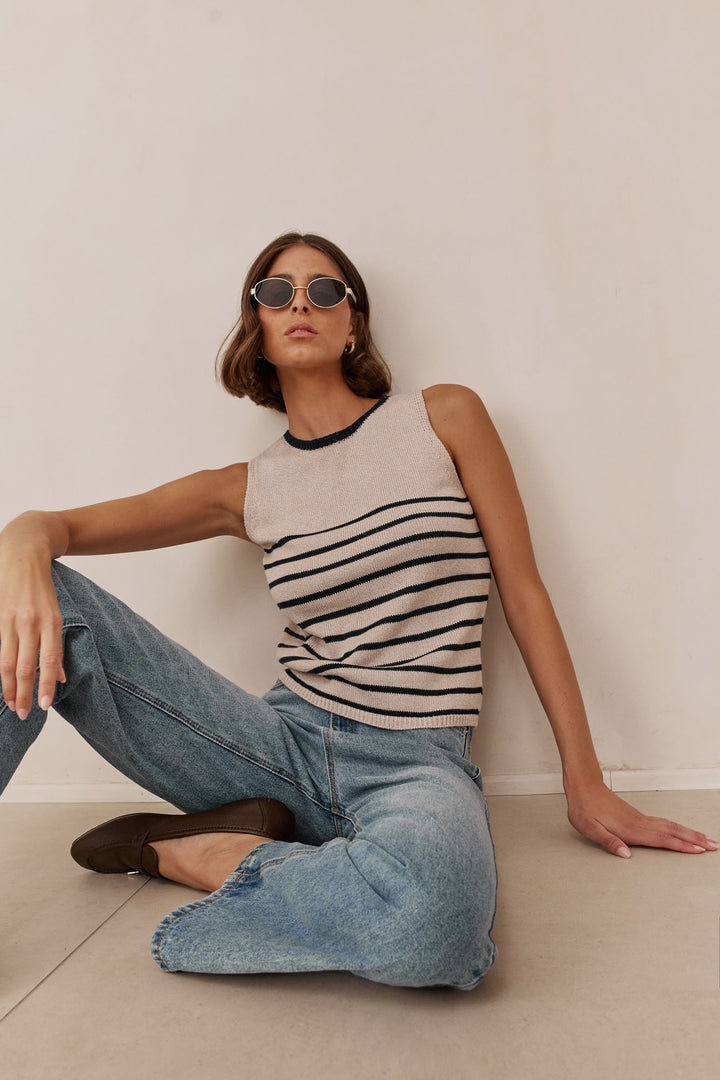 גופיית סריג נטליה סטרייפס | בז'/כחול