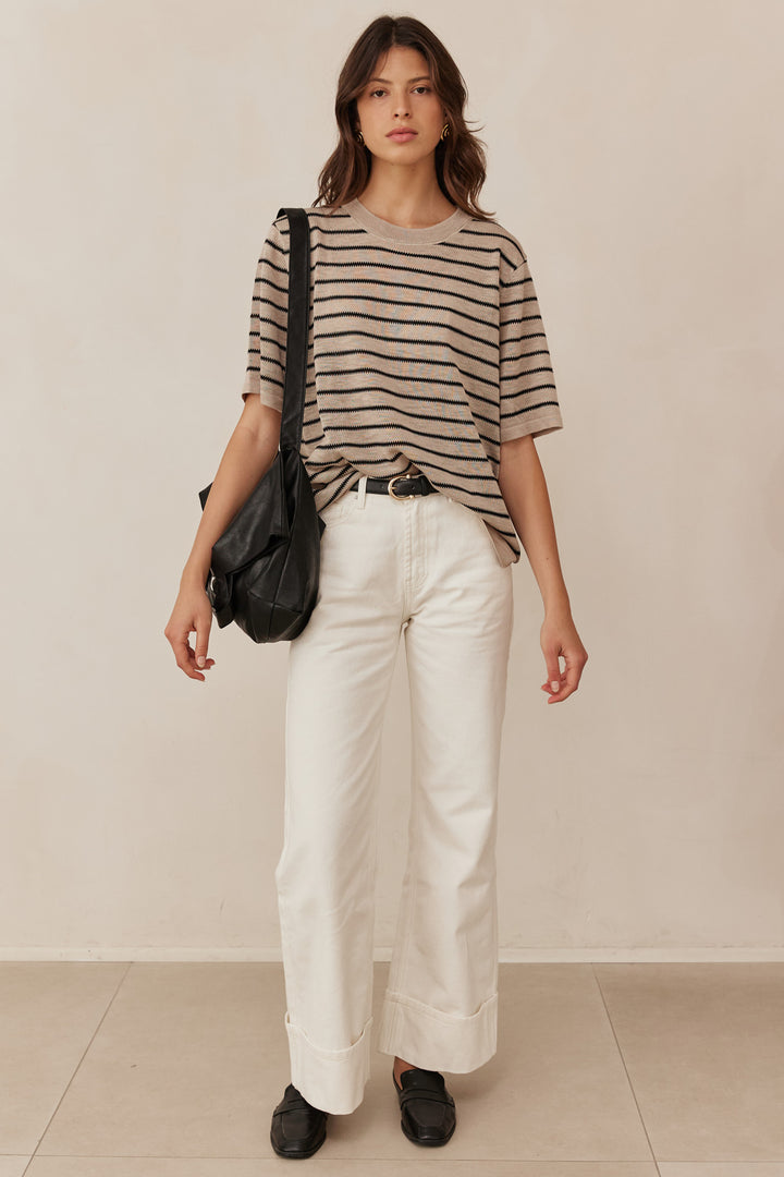 חולצת סריג דיאן סטרייפס שרוול קצר | בז'/שחור