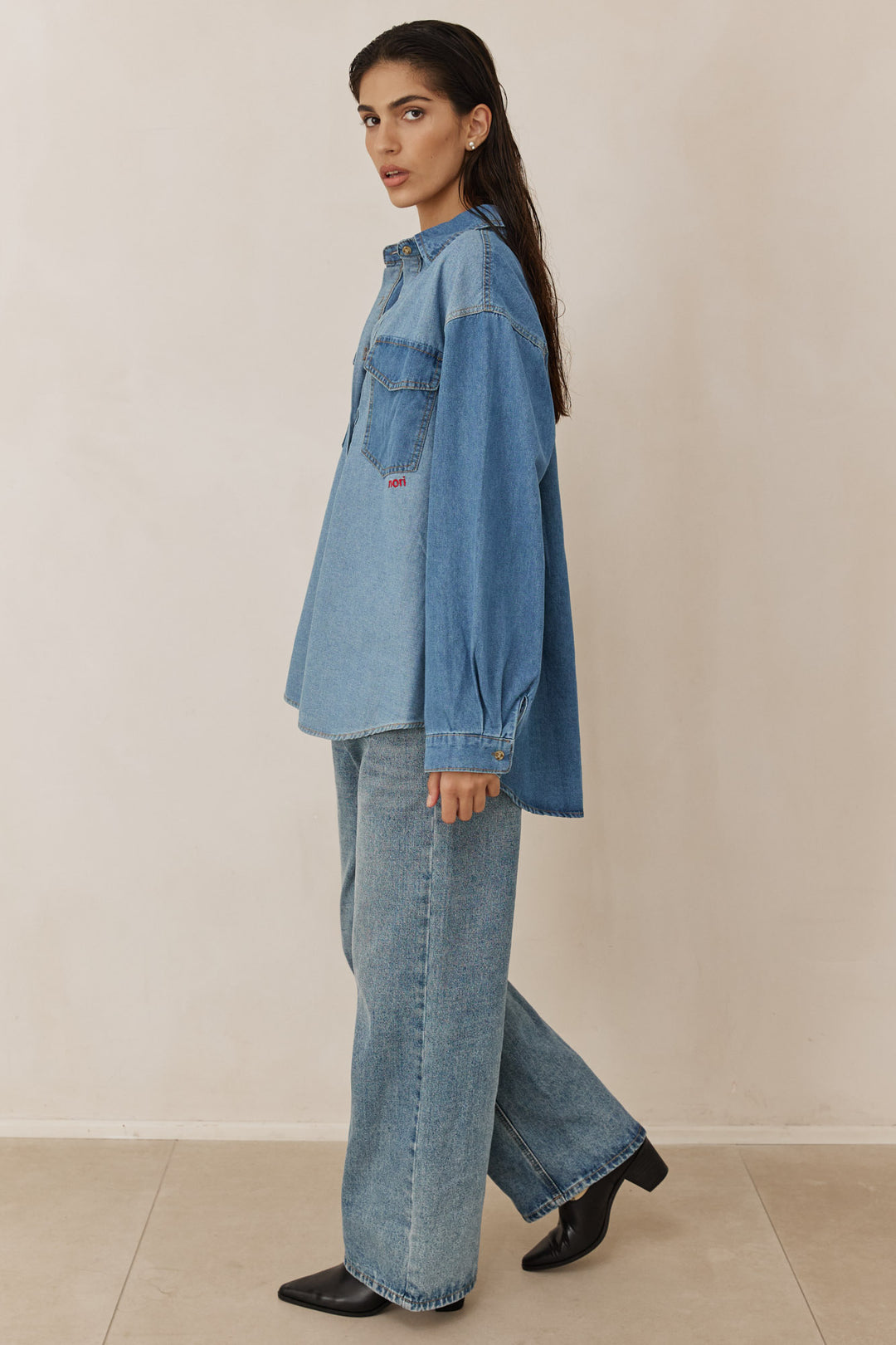 חולצת דנים דיאן רקמת לוגו | ג'ינס