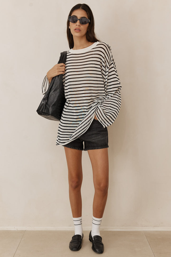 טוניקת סריג דק שקפקף אליאן | שחור/לבן