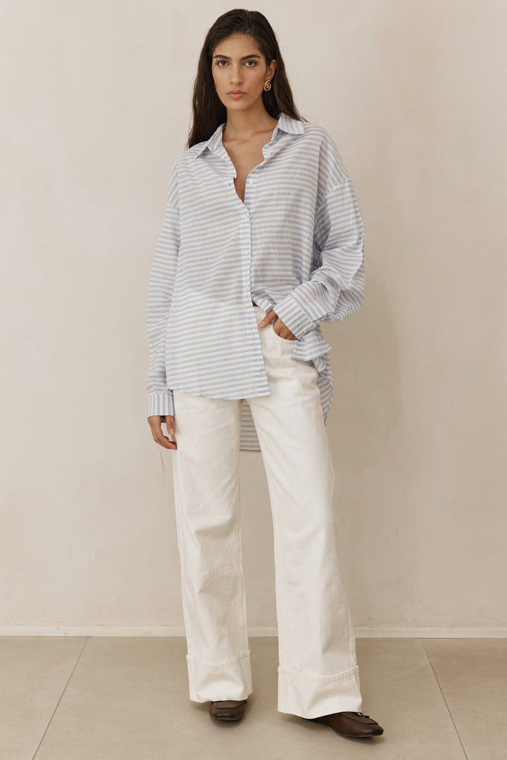 מכופתרת לאנה סטרייפס בד שקפקף | כחול/לבן