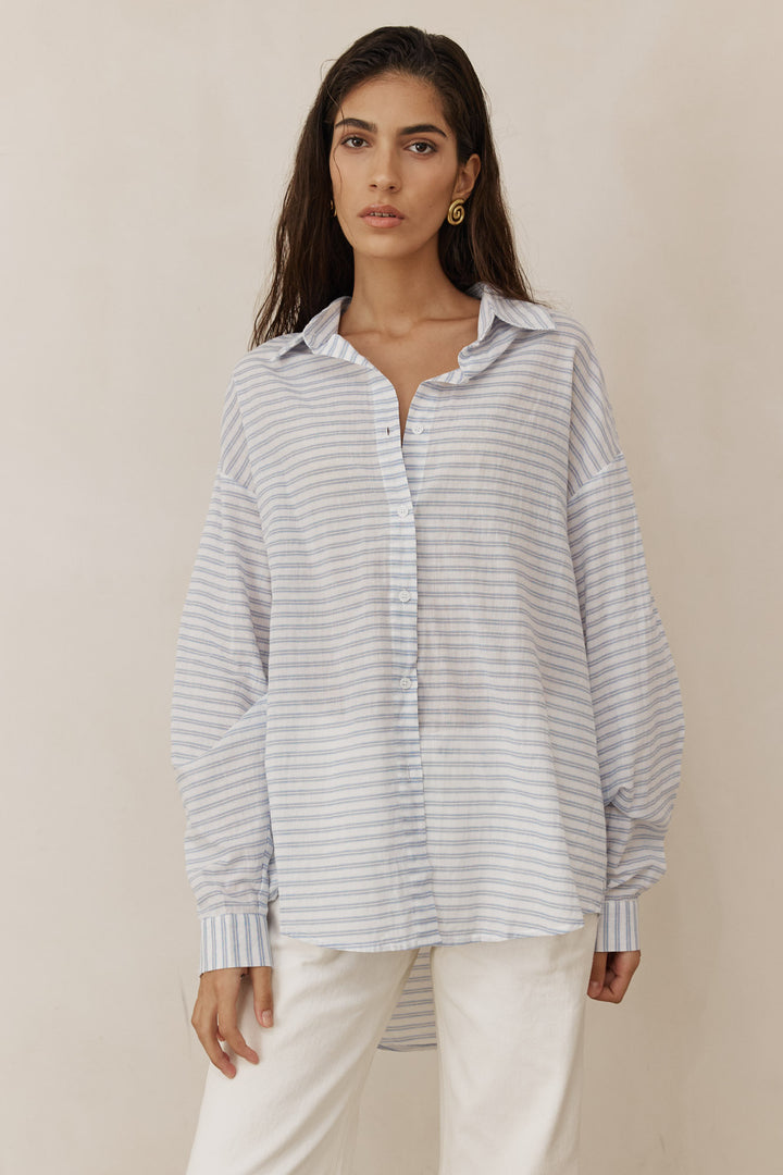 מכופתרת לאנה סטרייפס בד שקפקף | כחול/לבן