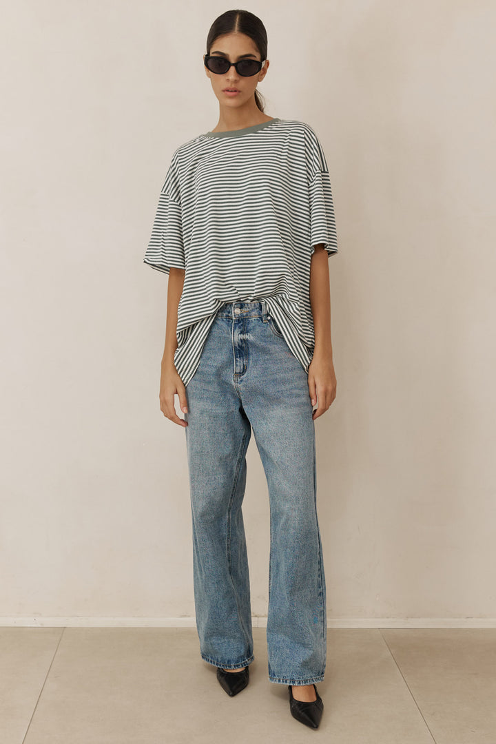 טי שירט אתנה סטרייפס גזרת אוברסייז | ירוק/לבן