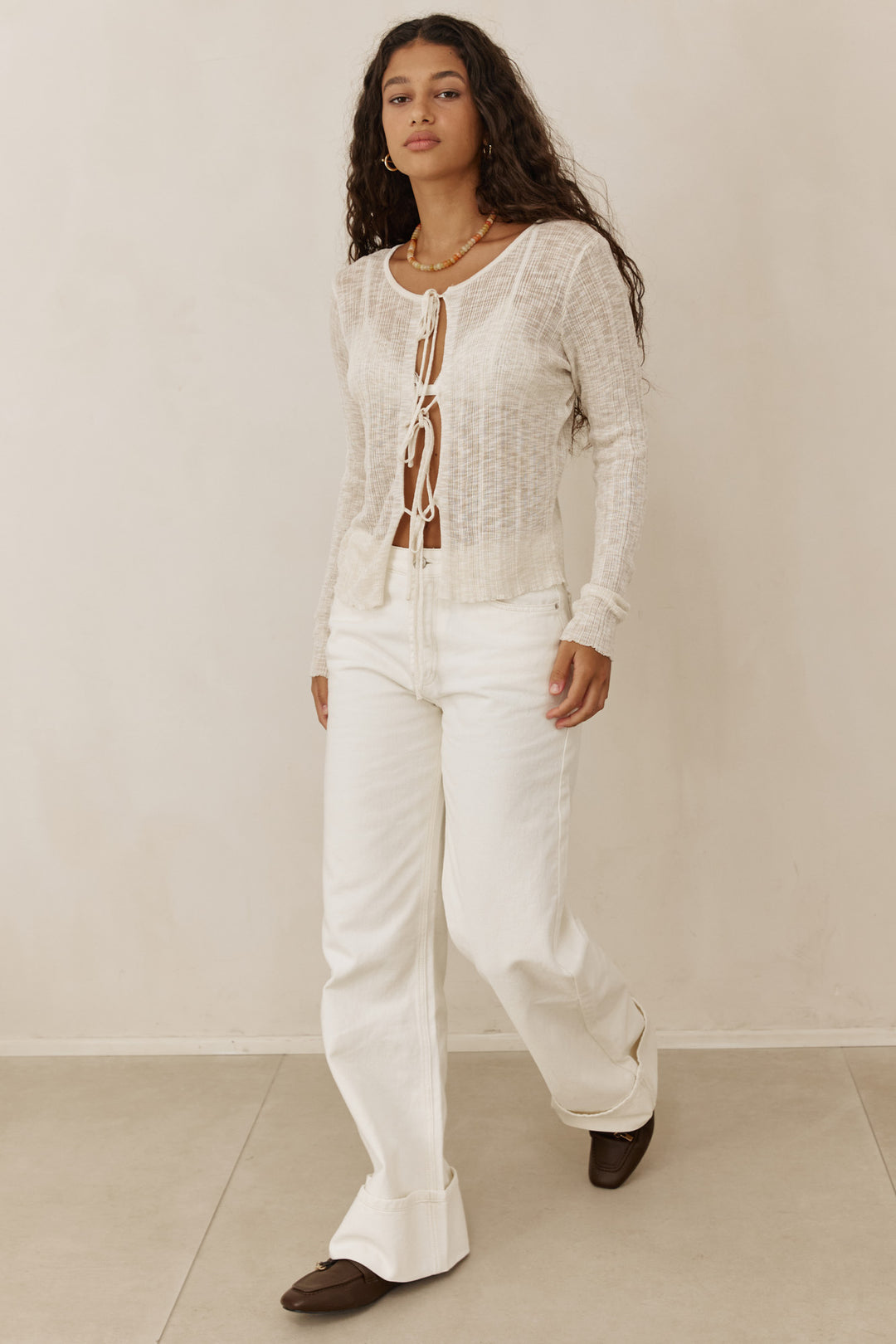 חולצת פרי שקפקפה בסגירת קשירה | קרם