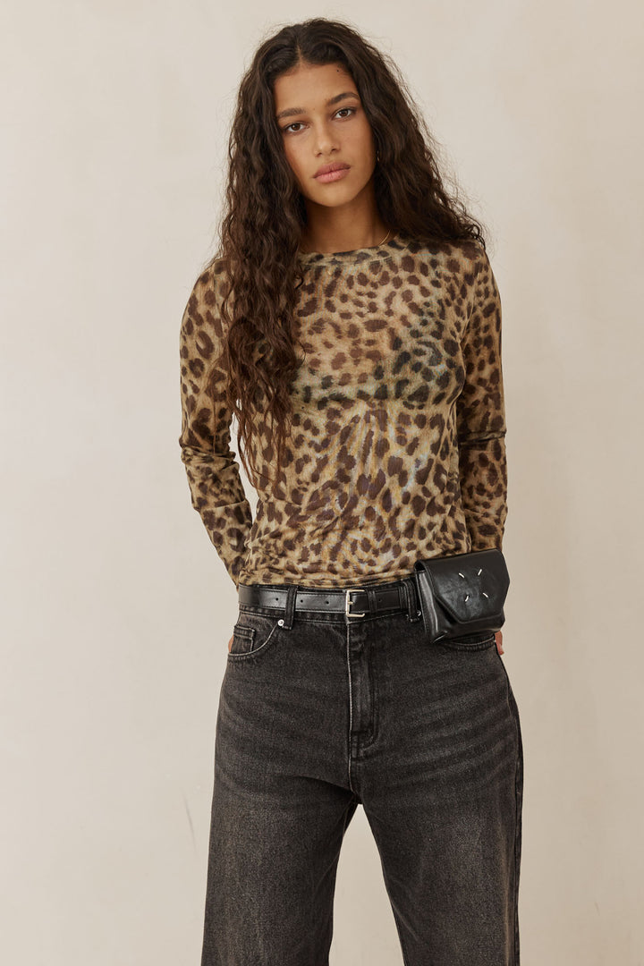 חולצת רשת שקפקפה פארה הדפס מנומר