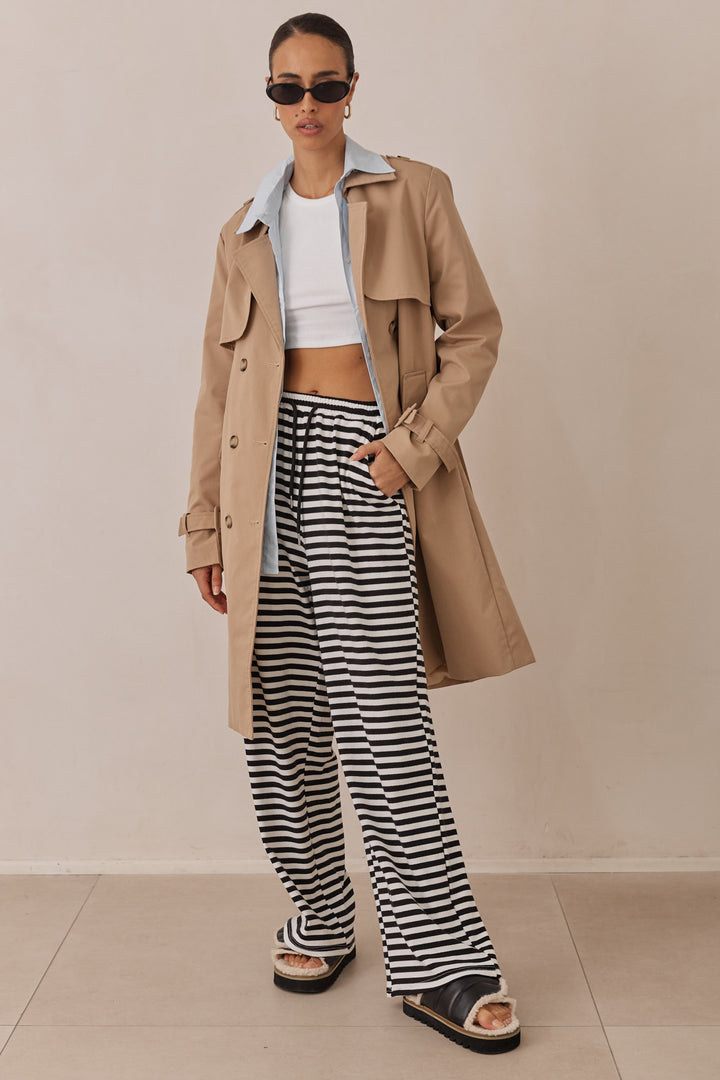 מכנסי לידיה סטרייפס גזרה ישרה | שחור/לבן