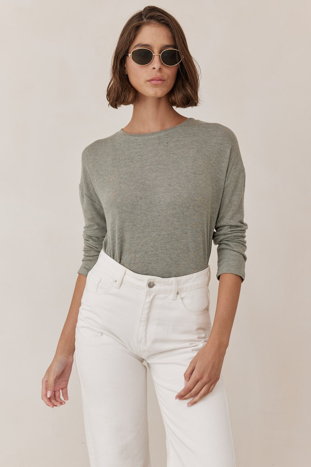 חולצת בייסיק אודל בד סריג | זית-אפרפר