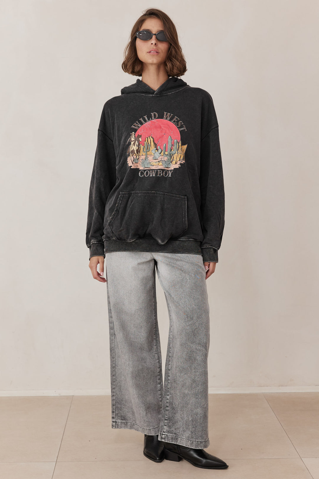 סוויטשירט דייוויס וואש בשילוב קפוצ'ון | שחור