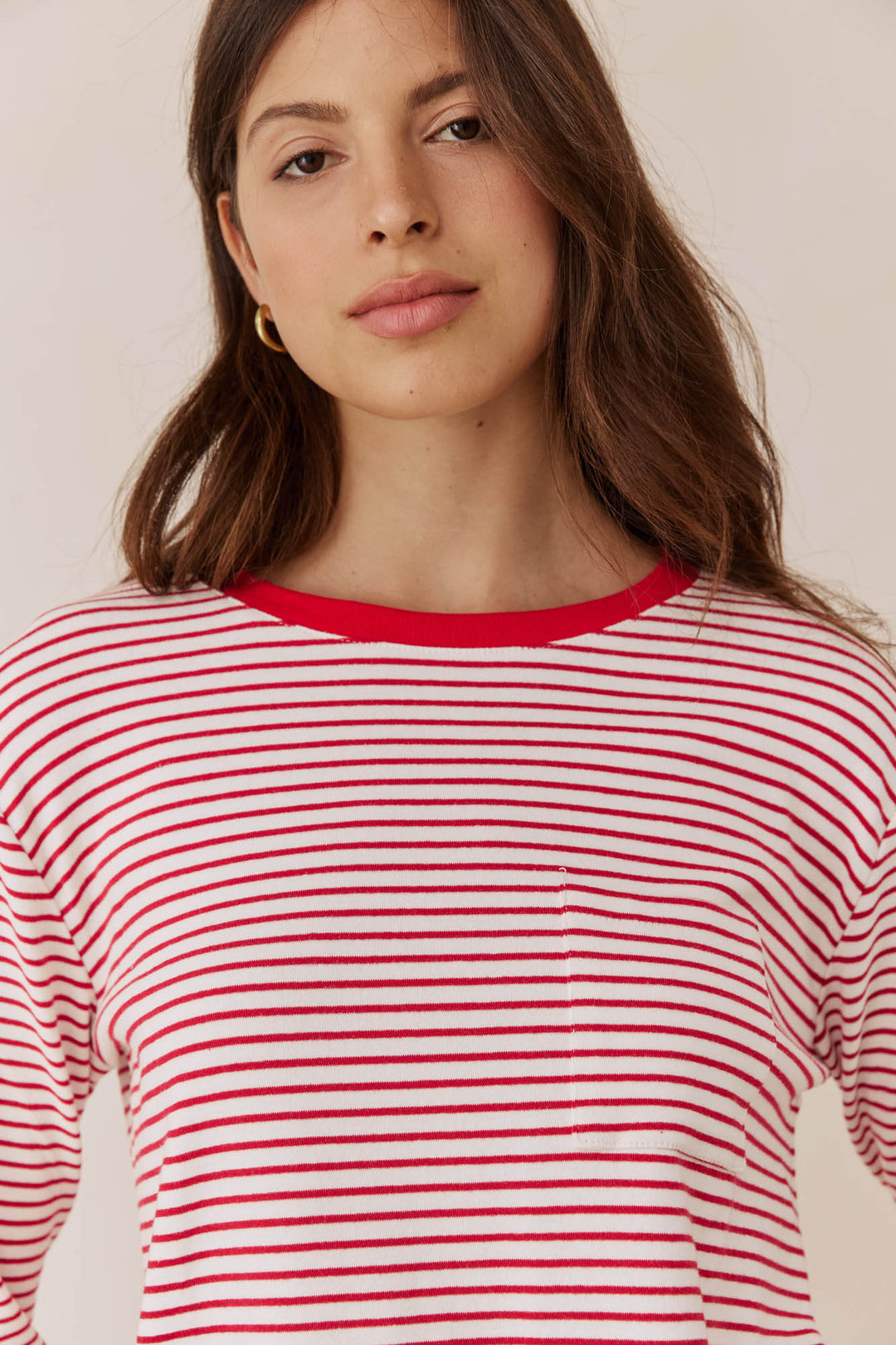 חולצת לילו סטרייפס בשילוב כיס | אדום/לבן