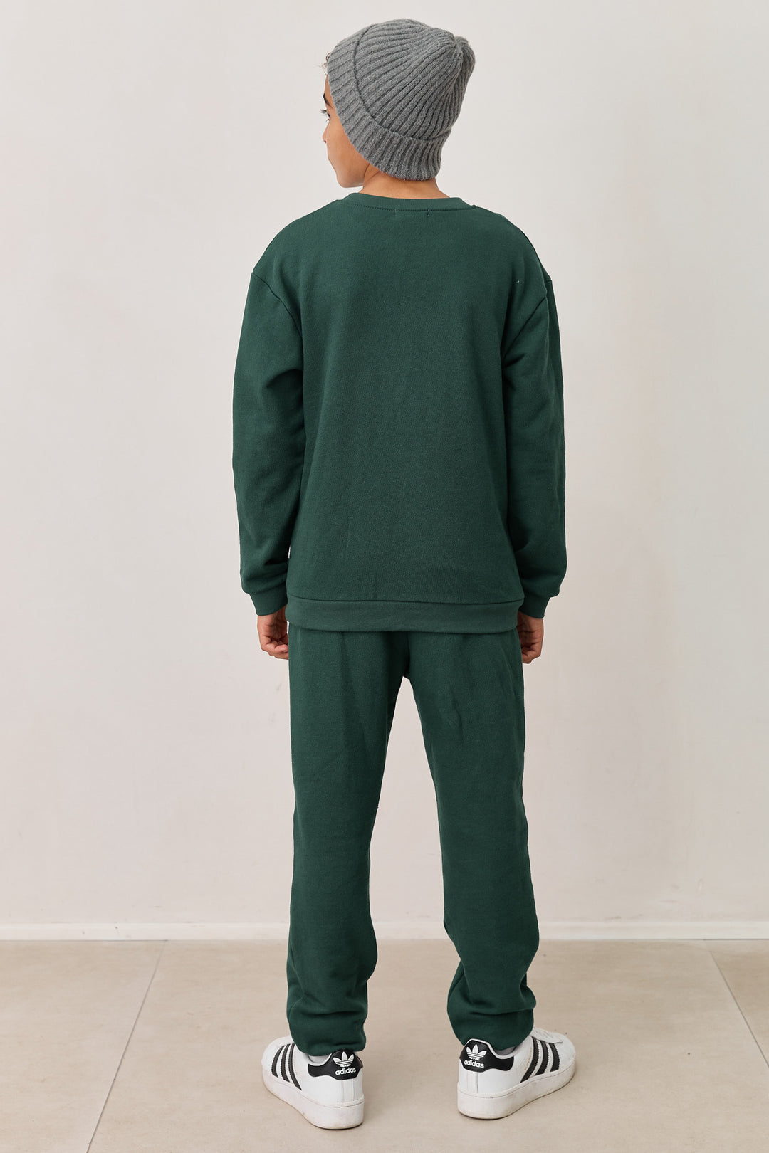 חליפת פוטר בשילוב רקמה | ירוק