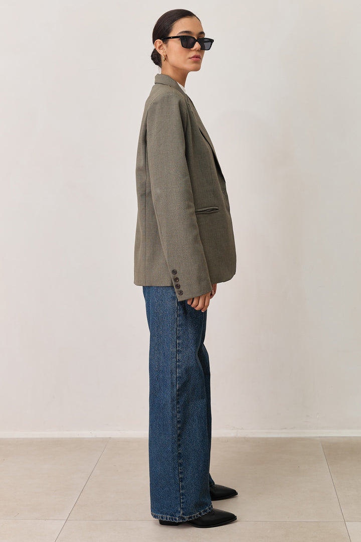 בלייזר מחויט מארק בגזרה אוברסייזית | ירוק זית