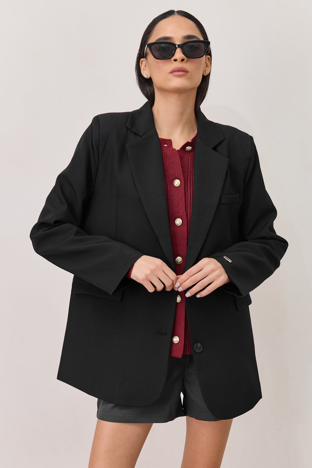 בלייזר מחויט קונור בשילוב לייבל מתכת | שחור