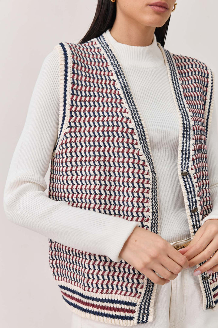 אפודה סרוגה קרולינה בשילוב כפתורים | כחול