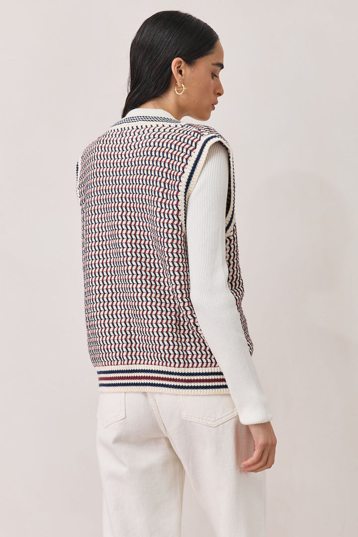 אפודה סרוגה קרולינה בשילוב כפתורים | כחול