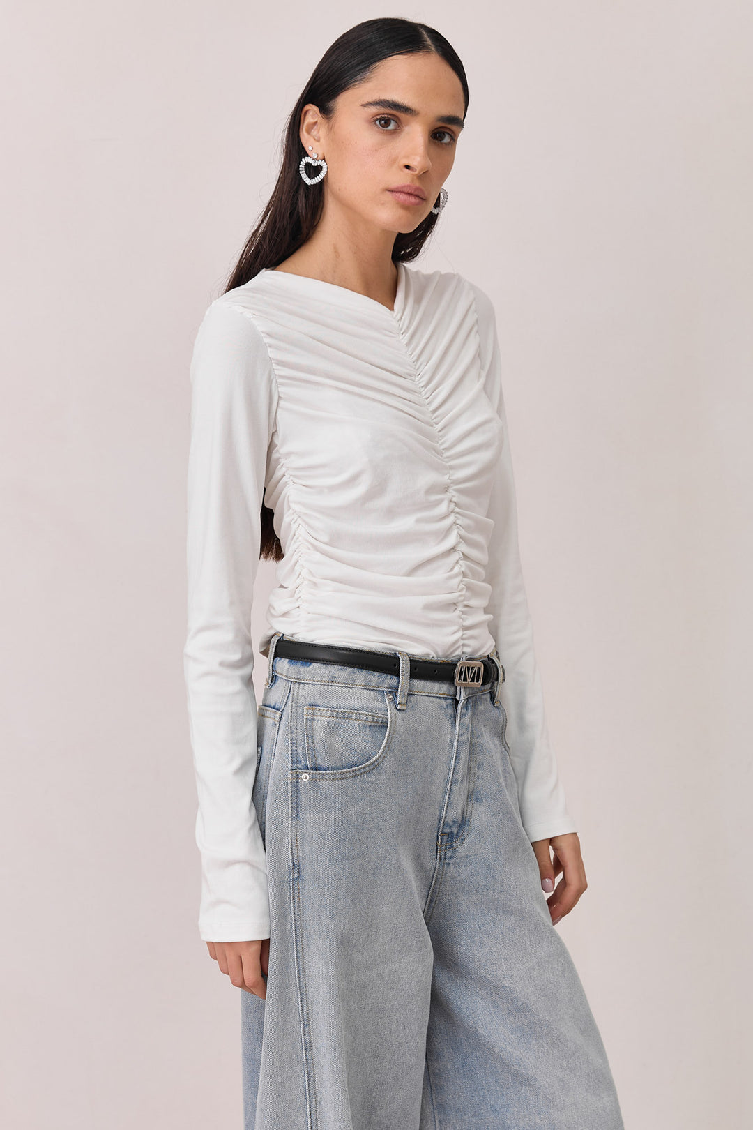 חולצת ויטוריו בשילוב כיווצים | לבן
