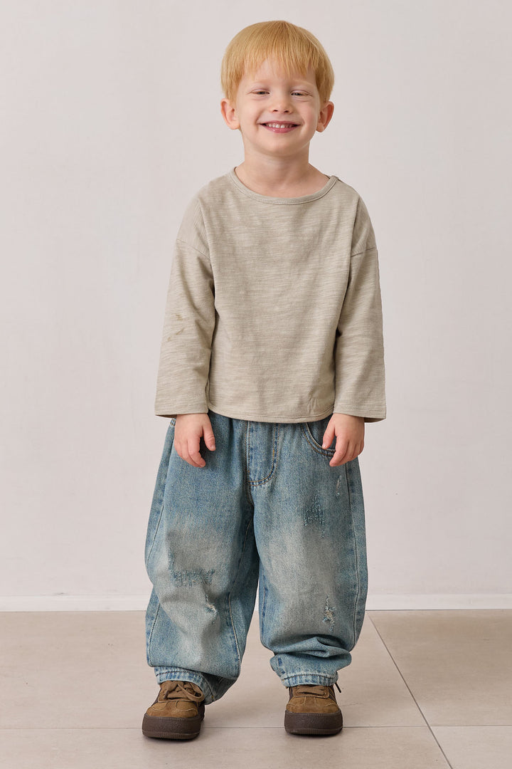 טי שירט שרוול ארוך בסיומת מעוגלת | בז'