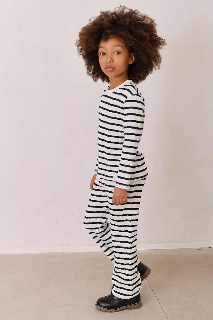 חליפת פסים טי שירט ומכנסיים | לבן/שחור