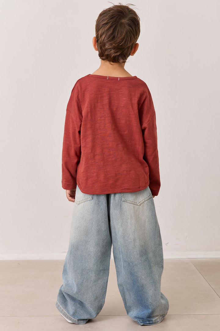 טי שירט שרוול ארוך בסיומת מעוגלת | בורדו