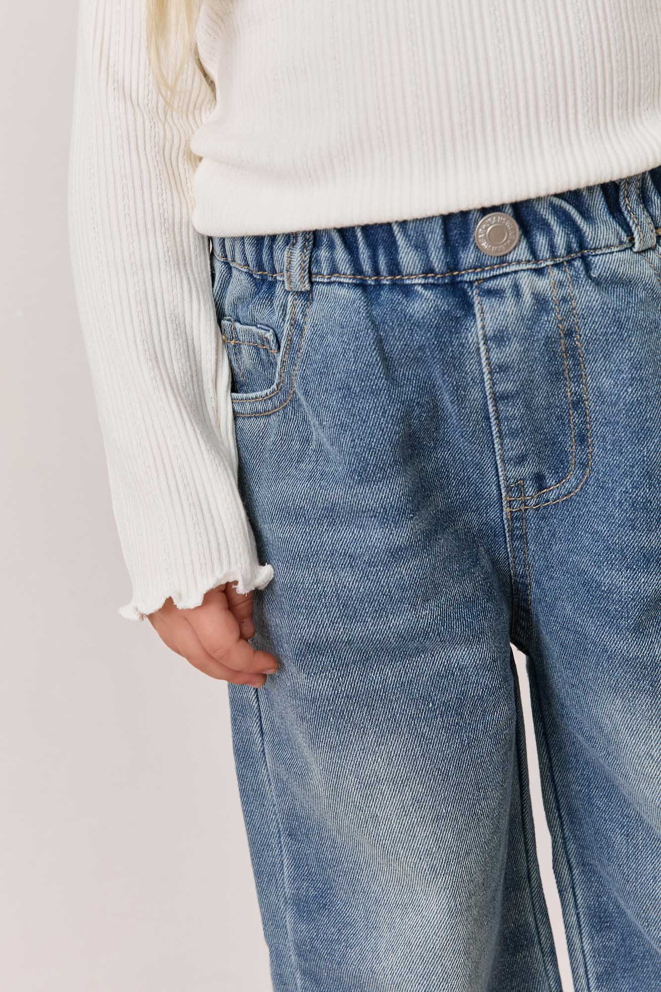 מכנסי דנים גומי במותן וסיומת מכפלת פרומה | ג'ינס