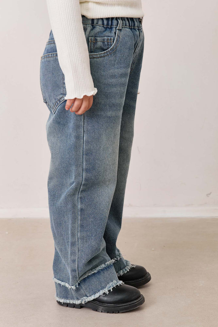 מכנסי דנים גומי במותן וסיומת מכפלת פרומה | ג'ינס