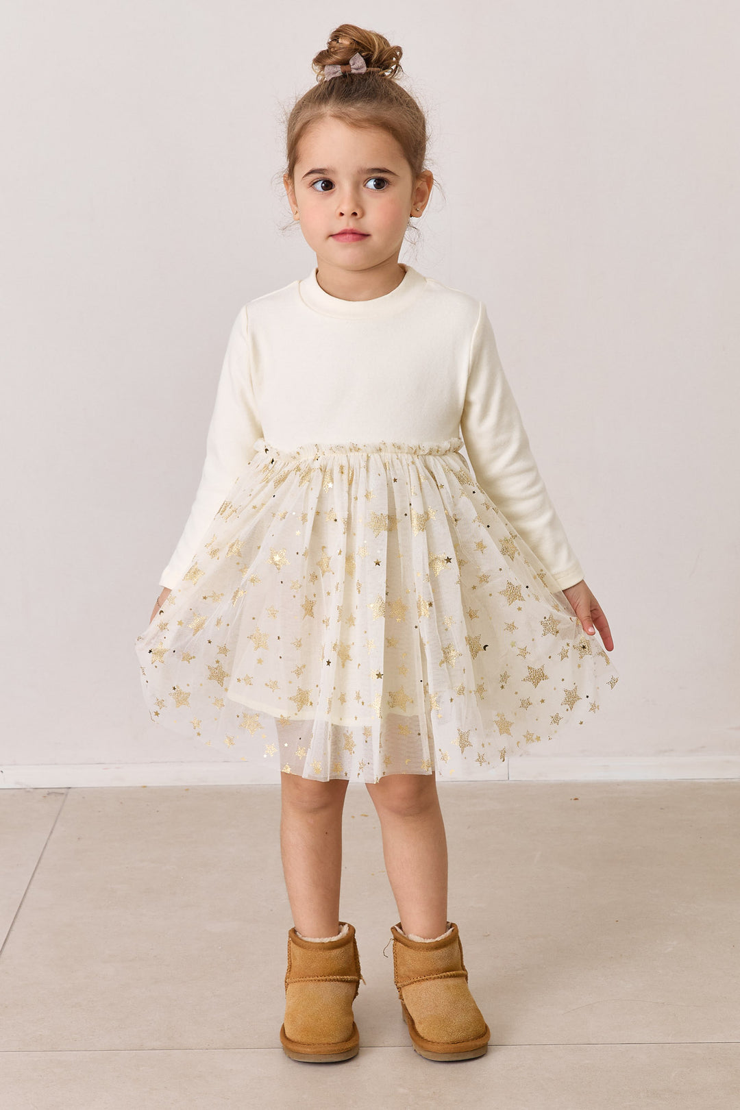 שמלה בשילוב טול עם הדפס כוכבים | שמנת