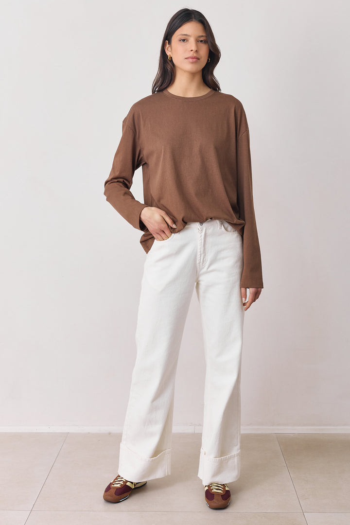 טי שירט בייסיק מדיסון שרוול ארוך | חום