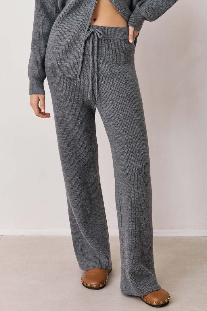מכנסי סריג קורין גזרה רחבה | אפור כהה