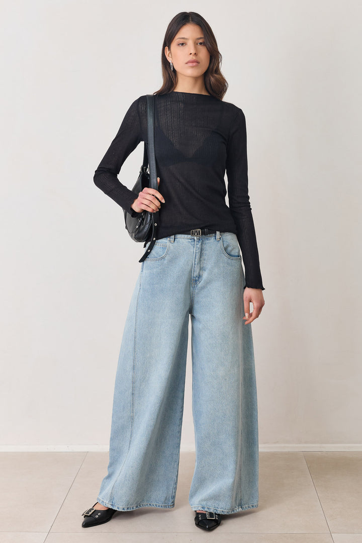 חולצת מינדי בד שקפקף עם טקסטורה | שחור