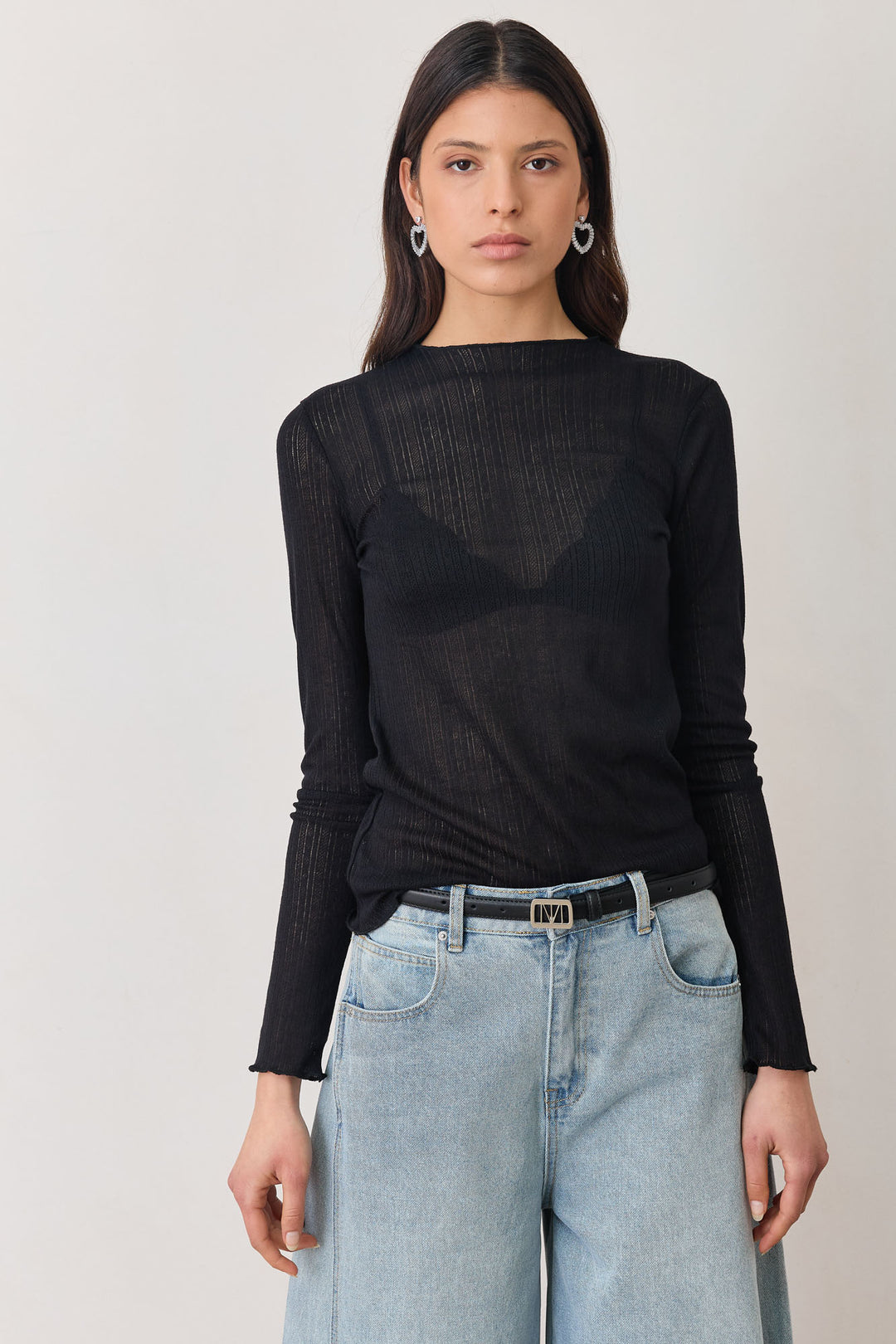 חולצת מינדי בד שקפקף עם טקסטורה | שחור