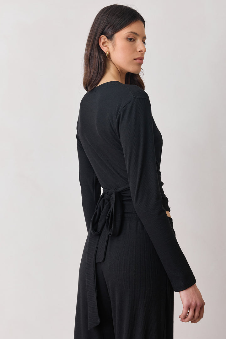 חולצת ריב מייקי קשירת מותן | שחור