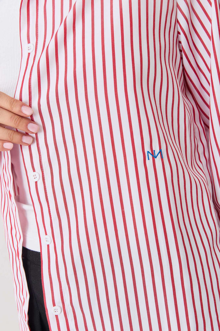 מכופתרת סטלה סטרייפס בשילוב רקמת לוגו | אדום/לבן