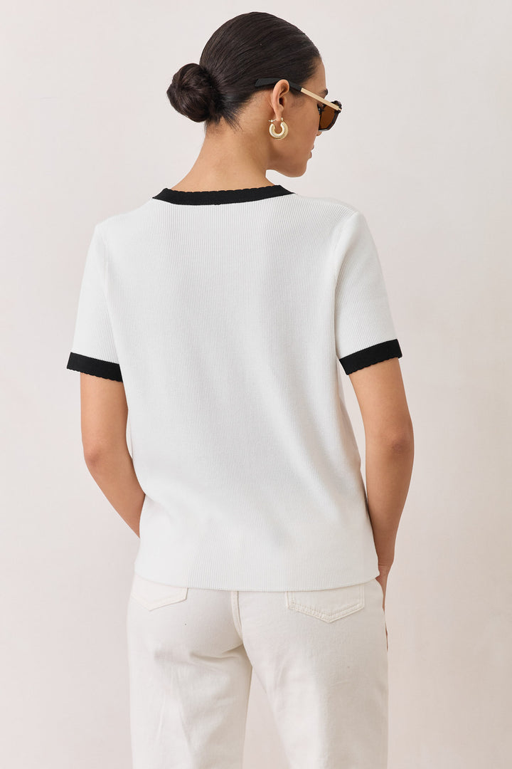 חולצת סריג דק ליב | לבן/שחור