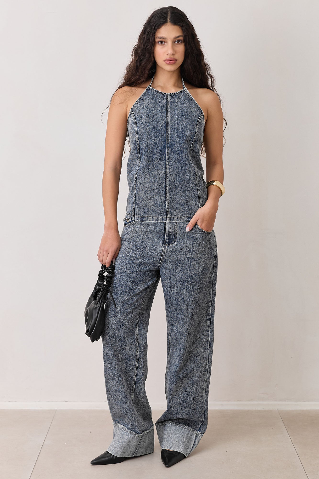 חולצת דנים מונה צווארון קולר | ג'ינס כהה