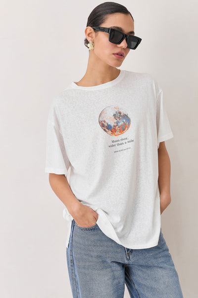 טי שירט MOON RIVER בד שקפקף | לבן