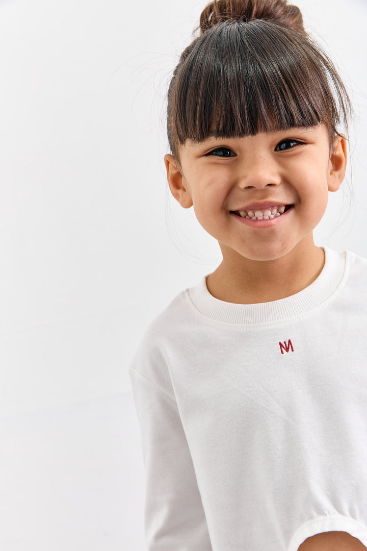 חולצה בגזרת קרופ עם קשירה | לבן