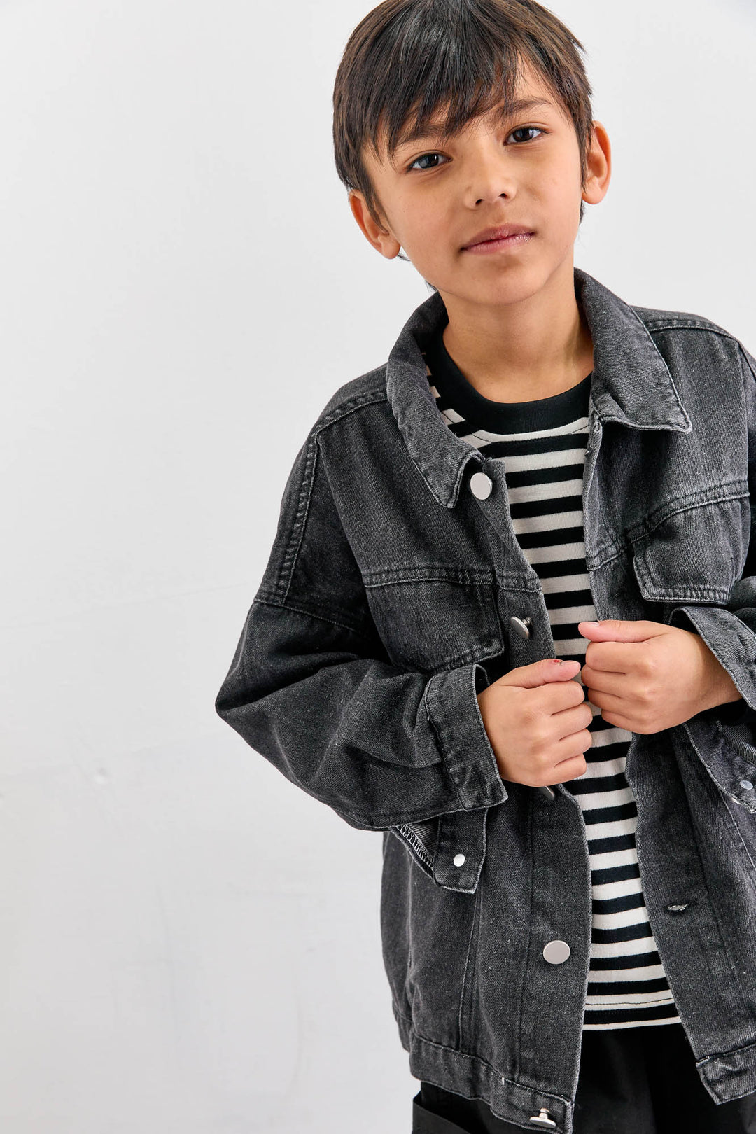 ג'קט דנים בשילוב כפתורים | שחור