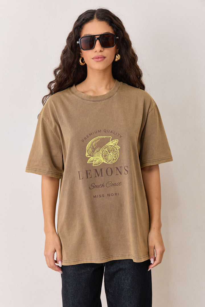 טי שירט וואש פרינט למונס | חום