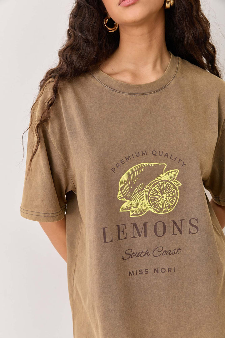 טי שירט וואש פרינט למונס | חום