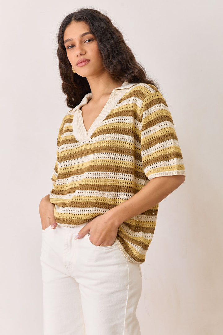 חולצת קרושה אייריס בשילוב צווארון | בז'/צהוב