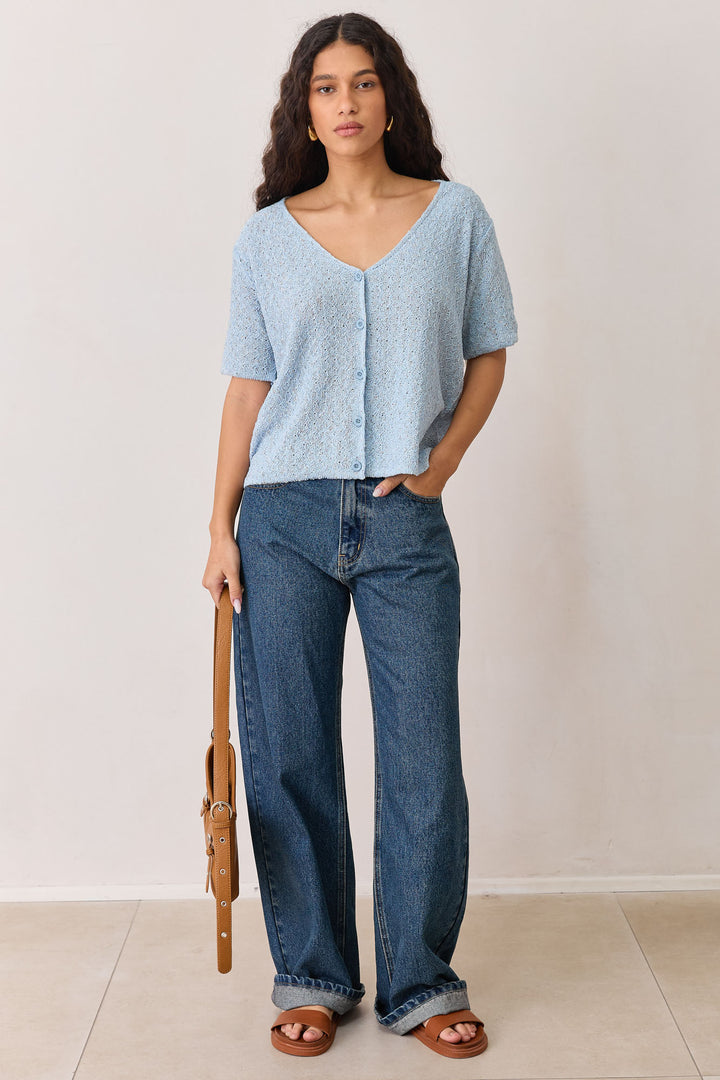 חולצת כפתורים ג'ולייט סריג דק | כחול בהיר