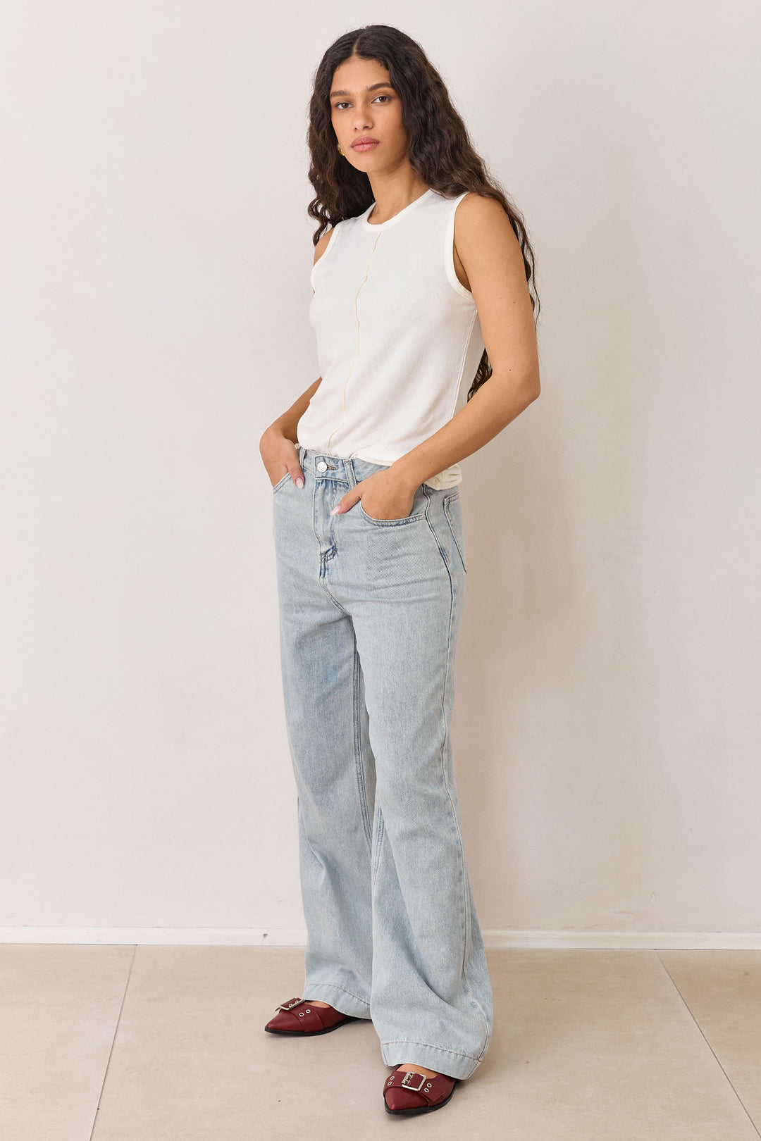 גופיית בקה תפר קדמי בד שקפקף | לבן