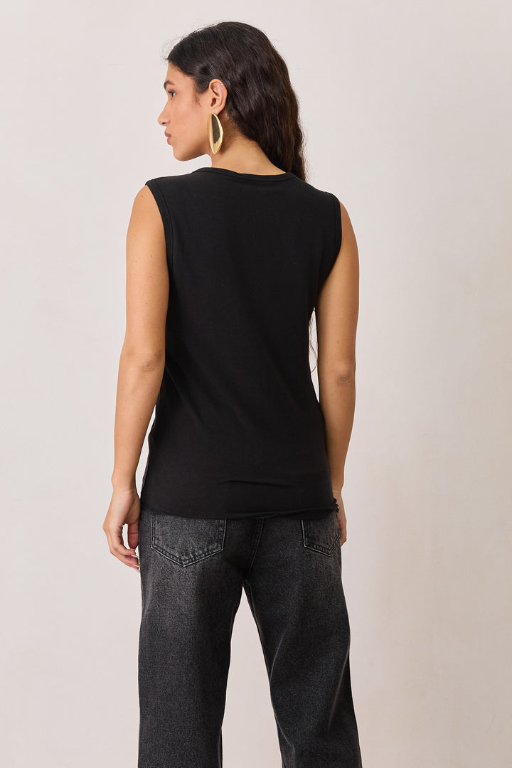 גופיית בקה תפר קדמי בד שקפקף | שחור