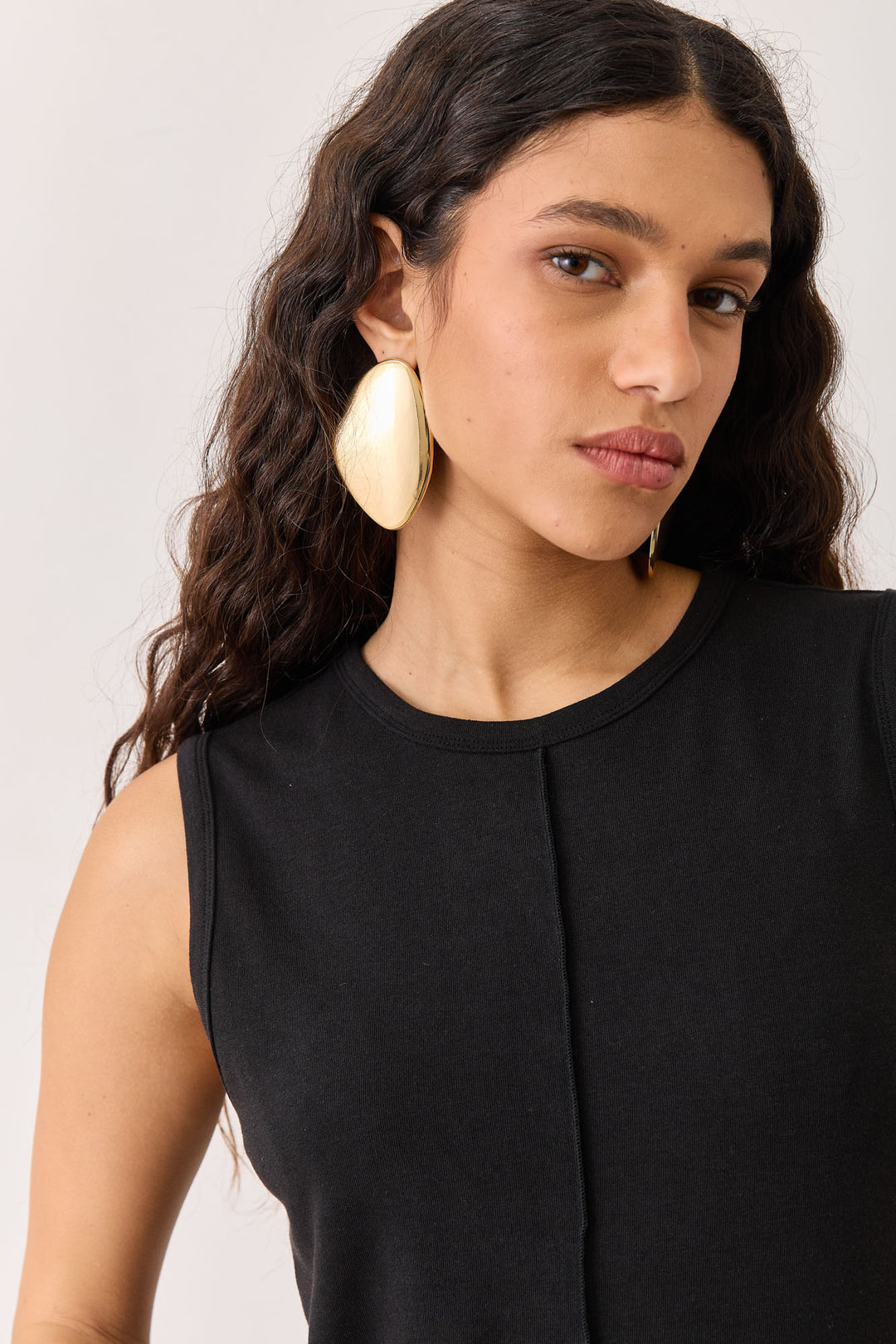 גופיית בקה תפר קדמי בד שקפקף | שחור