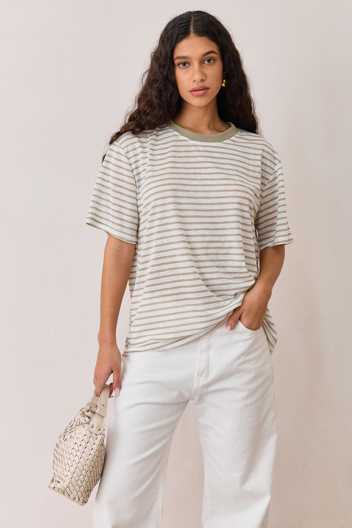 טי שירט בובי סטרייפס בד שקפקף | ירוק זית/לבן