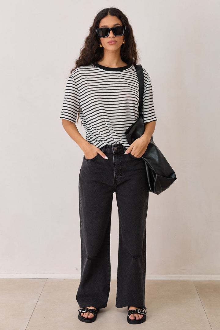 טי שירט בובי סטרייפס בד שקפקף | לבן/שחור